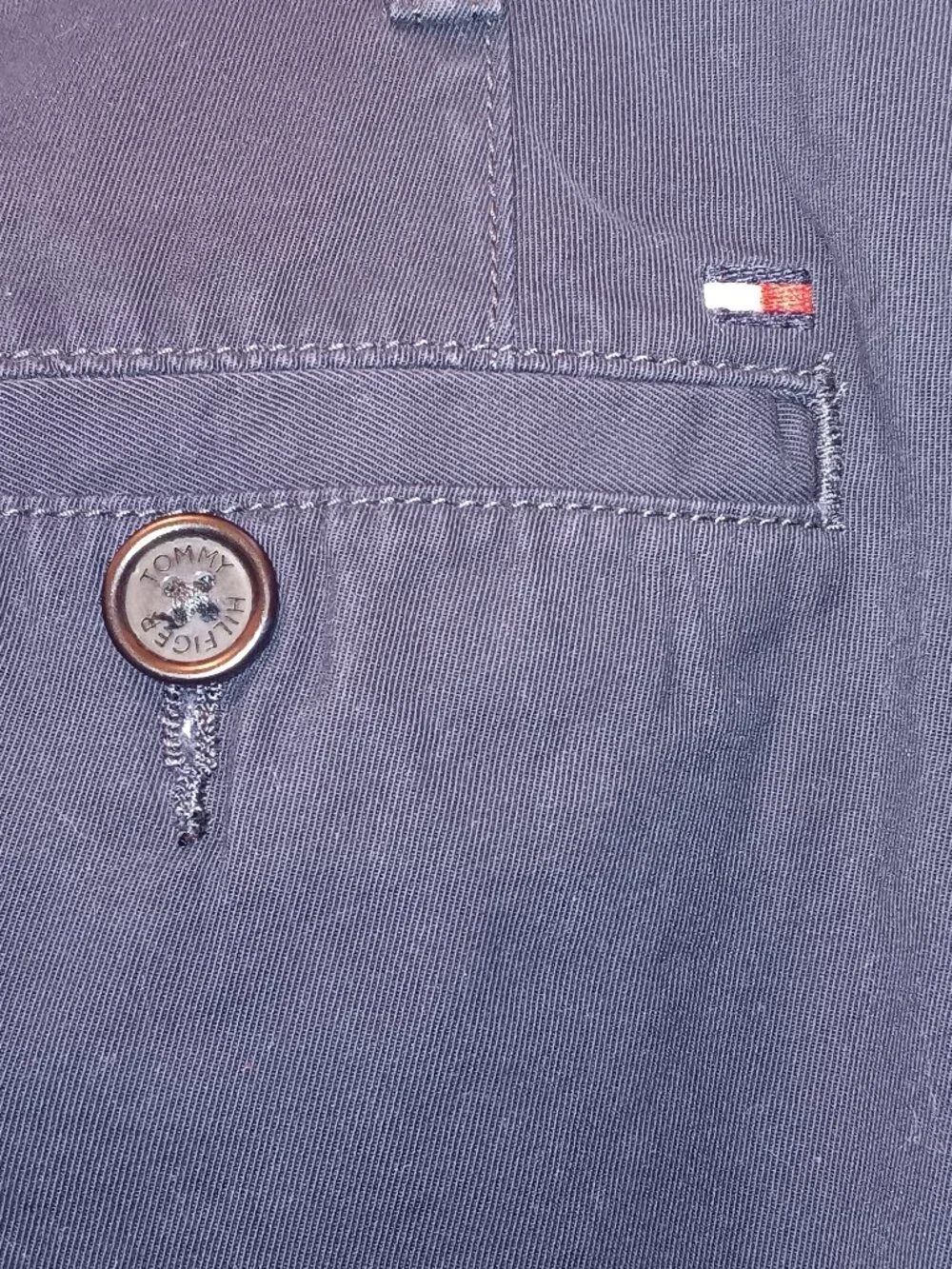 Tommy Hilfiger Men's Classic Fit Navy Chino Pants sz 40 X 30 NWT